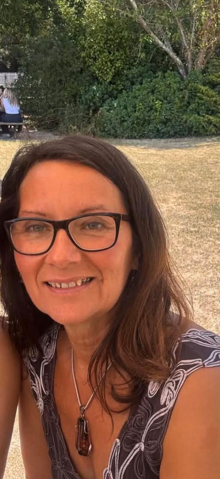 Ania po, 56 lat, młodsza i lżejsza twarz